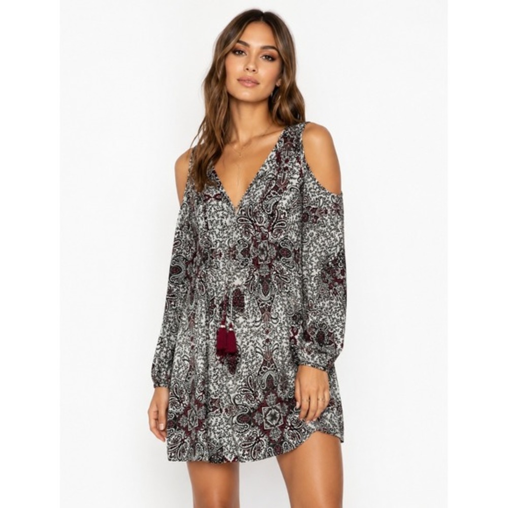 Rebecca Minkoff Paisley Cold Shoulder Mini Dress‎ Burgundy Black Tassel XS NEW